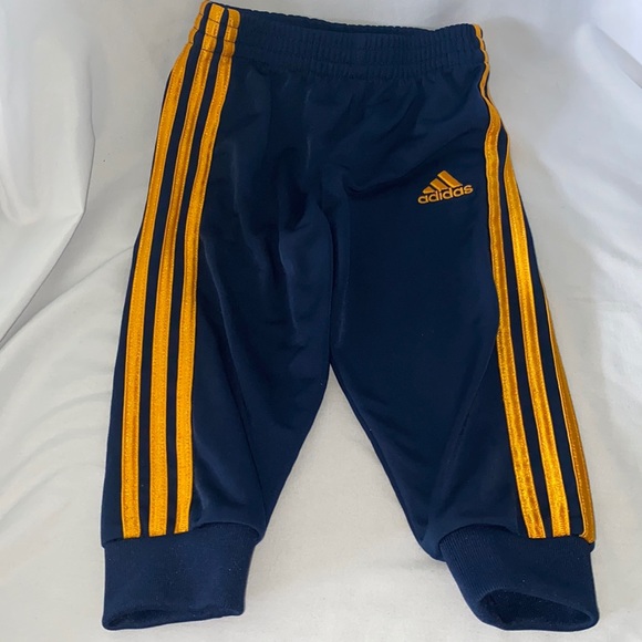adidas Other - Adidas Baby/Toddler Sweats - like new - 9 Months